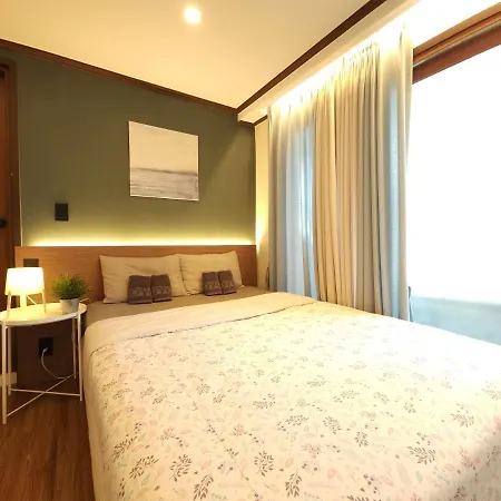 Oyo Rooftop Hostel Seoul Exterior photo