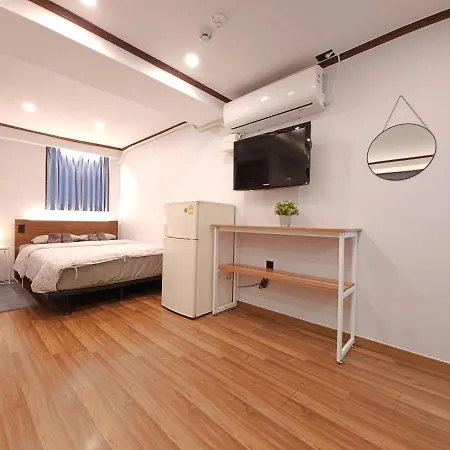 Oyo Rooftop Hostel Seoul Exterior photo