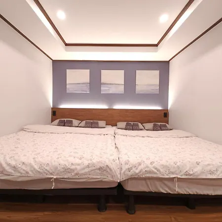 Oyo Rooftop Hostel Seoul Exterior photo